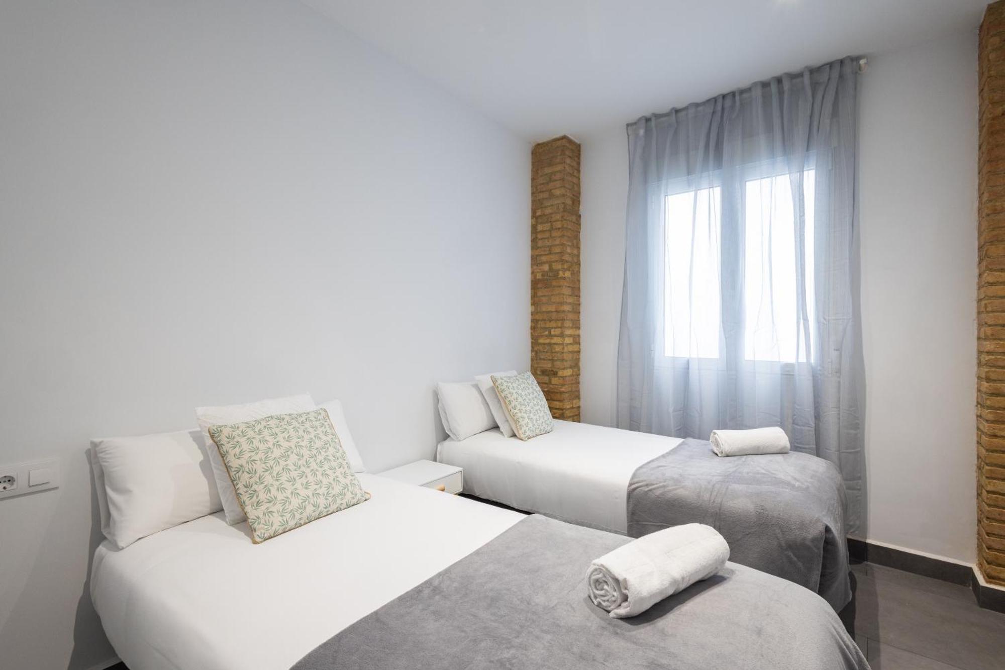 Florit Flats - The Patraix Apartments Valencia Eksteriør bilde